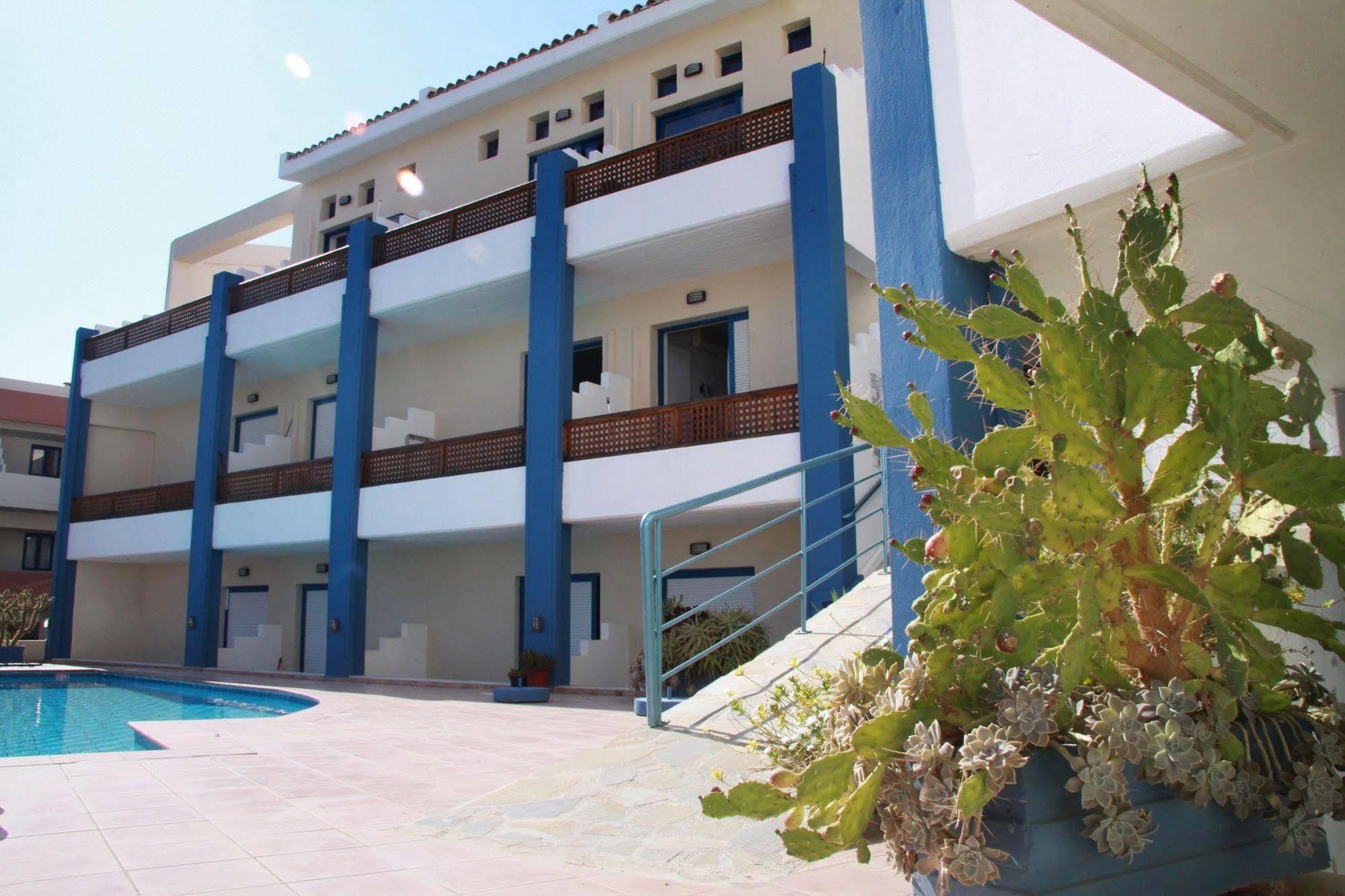Yacinthos Aparthotel Rethymno  Exterior photo